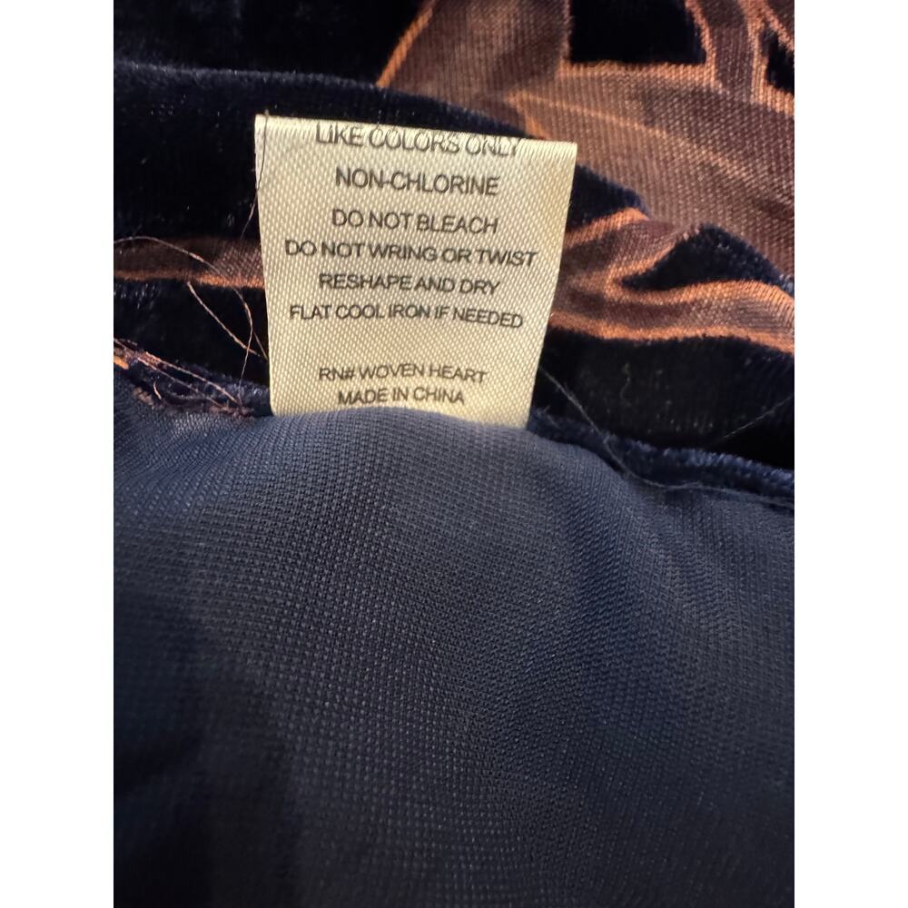 WOVEN HEART Burnout Velvet Floral Kimono/Duster in Size M/L - Picture 7 of 7
